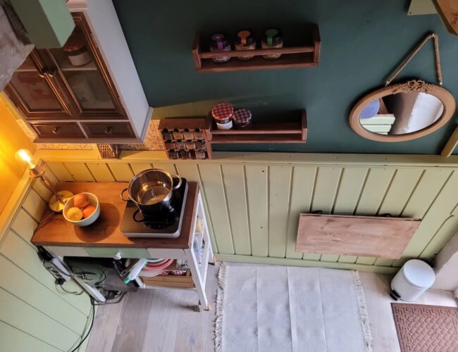 TinyHousemitWhirlpool_5